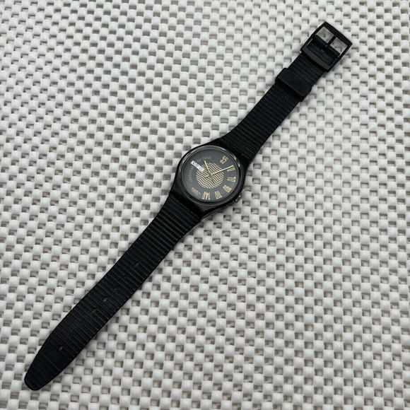 Swatch Watch - GB720 - BROADCAST main image 10